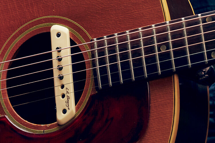 m1-active-acoustic-guitar-soundhole-pickup-2.jpg