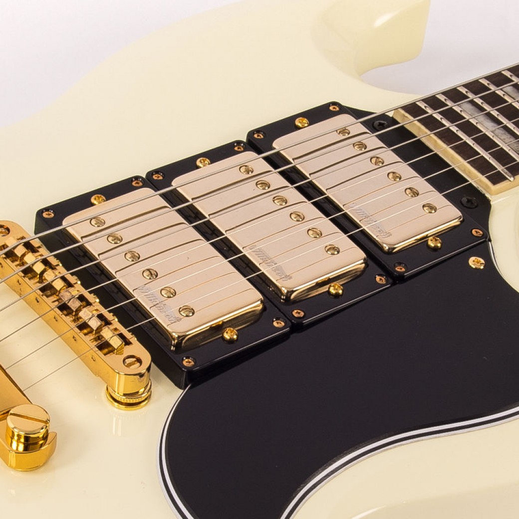 pr62995bi21962_vs63vw_vintage_vs6_3_pick_up_guitar_gold_hardware_vintage_white_imd.jpg